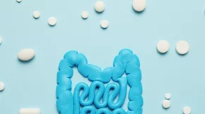 Ελκώδης κολίτιδα: Τι την προκαλεί, τι την ανακουφίζει, τα συμπτώματα και οι νέες θεραπευτικές επιλογές