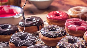 Τι προκαλεί στο σώμα μας η κατανάλωση ζάχαρης; Οι επιπτώσεις στην υγεία σου