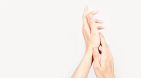 Κιτρινισμένα νύχια | Πώς να απαλλαγείς από αυτά μια για πάντα