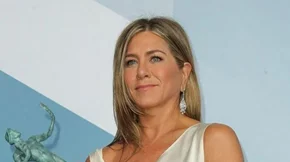 Πώς θα αποκτήσεις τα σφριγηλά μπράτσα της Τζένιφερ Άνιστον