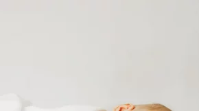 Τρεις βασικές συμβουλές για να κοιμάται το μωρό με ασφάλεια