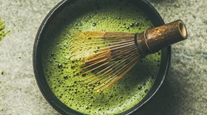 Τσάι μάτσα για δέρμα και μαλλιά: Είναι ευεργετικό και πώς να το χρησιμοποιήσω;