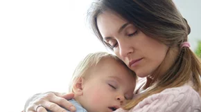 5 σημεία για τον κορονοϊό στα παιδιά | Δεν είναι όλοι οι πυρετοί αυτές τις μέρες στα παιδιά κορονοϊός