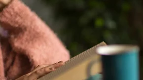 Ο Χορός της Θεάς: Η Δήμητρα Ιωάννου επιστρέφει με το αρχαιολογικό θρίλερ της χρονιάς