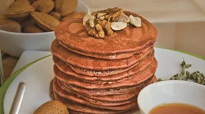 Τηγανίτες ολικής άλεσης με παντζάρι - το πιο γευστικό και θρεπτικό πρωινό