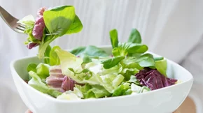 Υγιεινή διατροφή detox για να απαλλαγείς άμεσα από το φούσκωμα