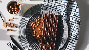 Πώς να καταναλώνεις τη σοκολάτα με τον πιο υγιεινό τρόπο;