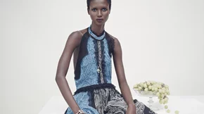 Η καμπάνια της SS22 Woman Studio Collection του Zara τιμά τη δύναμη της θηλυκότητας