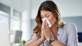 Mπορούμε να κρατήσουμε μακριά τις ιώσεις και τη γρίπη; Έρευνες απαντούν!