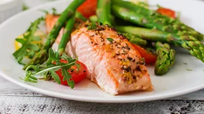 Δύο τρόποι να μειώσεις τα βαρέα μέταλλα από τον σολομό