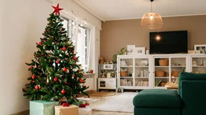 Τρεις λόγοι να στολίσεις από τώρα χριστουγεννιάτικο δέντρο