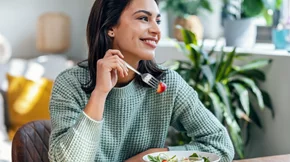 Υγιεινά σνακ: 9 επιλογές με λίγες θερμίδες που χαρίζουν πολλή ενέργεια