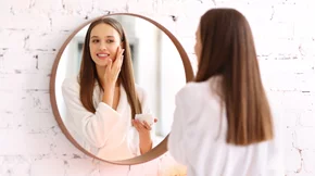 4 εναλλακτικές λύσεις για "φυσικό" μπότοξ στο σπίτι