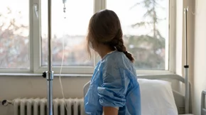 Νέα έρευνα αποκαλύπτει μια αναπάντεχη στρατηγική ενάντια στον καρκίνο κεφαλής και τραχήλου