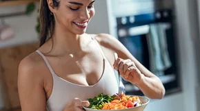 Γεύματα με λίγες θερμίδες: Πώς θα φτιάξεις το σωστό πλάνο που παράλληλα θα σε χορτάσει