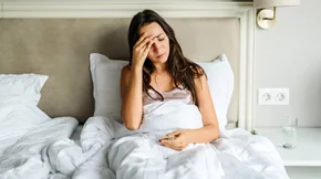 Covid-19: Διπλασιάζει τον μακροπρόθεσμο κίνδυνο αυτών των σοβαρών καταστάσεων