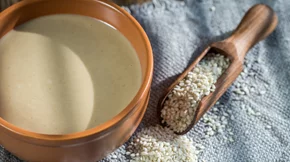 Ταχίνι vs. Φυστικοβούτυρο: Ποιο είναι πιο υγιεινό;