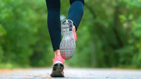 Αυτή είναι η ελάχιστη ποσότητα αερόβιας άσκησης που πρέπει να κάνεις την εβδομάδα για να δεις αποτέλεσμα