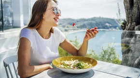 Πώς να χάσεις κιλά το καλοκαίρι με 7 απλά βήματα