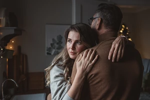 Παγκόσμια Ημέρα Αγάπης: Γιατί μας ελκύουν οι "δύσκολοι" άνθρωποι; - εικόνα 1