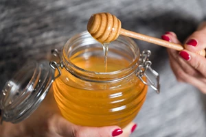 Επηρεάζει το μέλι τα επίπεδα σακχάρου; Τι δείχνει έρευνα - εικόνα 1