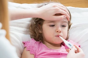 Κορονοϊός στα παιδιά: Ανησυχία εκφράζουν οι παιδίατροι - το εμβόλιο και τι ισχύει ανά ηλικιακή ομάδα - εικόνα 1