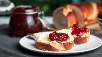 Αντί για μαρμελάδα: Αυτή είναι η εναλλακτική λύση χωρίς ζάχαρη και θερμίδες