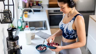 Κορτιζόλη: Τι να τρως και τι να αποφεύγεις για λιγότερο στρες