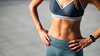 Πέντε συνήθειες που σου προσθέτουν λίπος στην κοιλιά