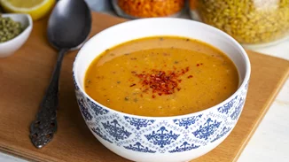 H "σούπα του γιατρού" με καρύδα και φακές - Ιδανική για τα κρυολογήματα