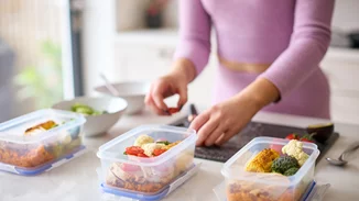 Meal prep: Τα 6 συχνά λάθη που μπορούν να σου προκαλέσουν τροφική δηλητηρίαση