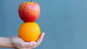 Μήλο ή πορτοκάλι; Ποιο φρούτο δυναμώνει πραγματικά το ανοσοποιητικό τον χειμώνα;