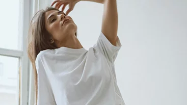 Θέλεις πιο μακριά μαλλιά; Οι 5 συνήθειες που κάνουν τη διαφορά σε 1 μήνα