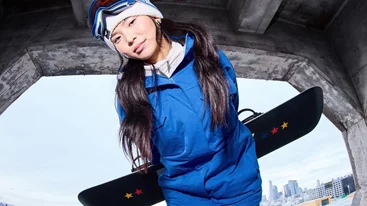 Chloe Kim x ROXY: Η συλλογή που σε προκαλεί να κατακτήσεις τη δική σου κορυφή