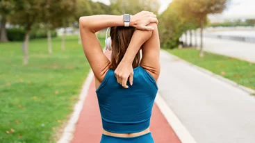 Η άσκηση που πίστευες ότι χαλαρώνει, αλλά στην πραγματικότητα σφίγγει το σώμα