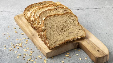 Ψωμί Εσσαίων: Συνταγή για το πιο υγιεινό ψωμί που φτιάχνεται με 2 μόνο υλικά