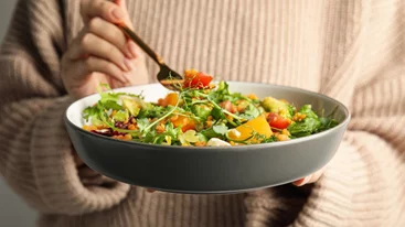 Το πιο συχνό λάθος στην ώρα φαγητού που επηρεάζει χοληστερίνη και καρδιά