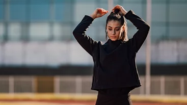 5 φούτερ για τα athleisure looks του χειμώνα