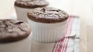 Σοκολατένια σουφλεδάκια για δυσκοιλιότητα - Ενεργοποιούν το έντερο με 3 υλικά