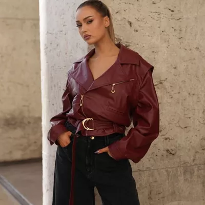 Το "αντιγηραντικό" μακιγιάζ που σβήνει χρόνια και προσθέτει λάμψη