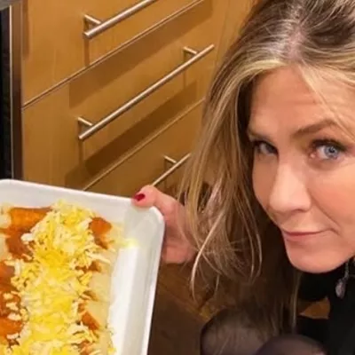 Jennifer Aniston: Τι τρώει και πώς γυμνάζεται για να έχει αψεγάδιαστο κορμί στα 57