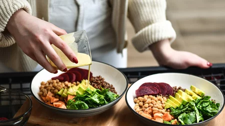 Διατροφολόγος αξιολογεί τις viral διατροφές - Αυτή είναι η πιο επικίνδυνη