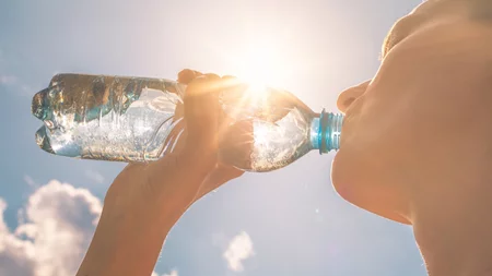 Τρόποι για να περιορίσεις την έκθεσή σου σε μικροπλαστικά