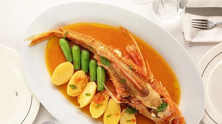 Aυτά τα εστιατόρια σερβίρουν τη νοστιμότερη ελληνική κουζίνα στην Αθήνα