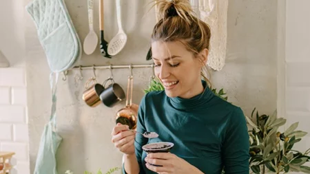 Τρώγε καλύτερα (όχι λιγότερο): 10 αλλαγές στη διατροφή που φέρνουν αποτέλεσμα