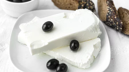 Μανούρι ή ανθότυρο; Ποιο να προτιμήσεις αν στοχεύεις στην απώλεια βάρους και γιατί