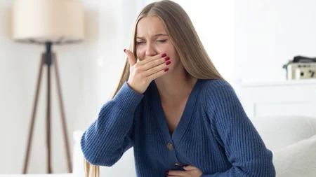 Σε πιάνουν ζαλάδες; Αυτό είναι το φρούτο που θα σου εξαφανίσει τη ναυτία