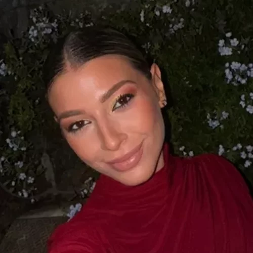 10 Ελληνίδες TikTokers αποκαλύπτουν τα αγαπημένα τους αρώματα