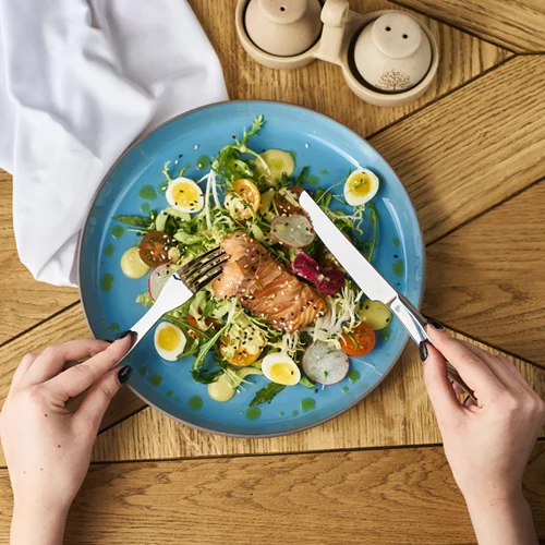 Οι τροφές που θα σε βοηθήσουν να μειώσεις την όρεξή σου