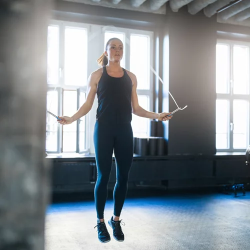 Σχοινάκι: Βήμα - βήμα η άσκηση που θα σε κάνει να χάσεις γρήγορα βάρος